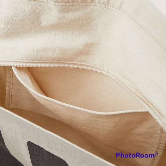 💕•𝕍𝕊 ℙ𝕚𝕟𝕜•𝕆𝕧𝕖𝕣𝕤𝕚𝕫𝕖𝕕 ℂ𝕒𝕟𝕧𝕒𝕤 𝕋𝕠𝕥𝕖 𝔹𝕒𝕘•💕 - Picture 2 of 3